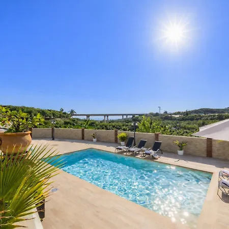 Villa Naranjos